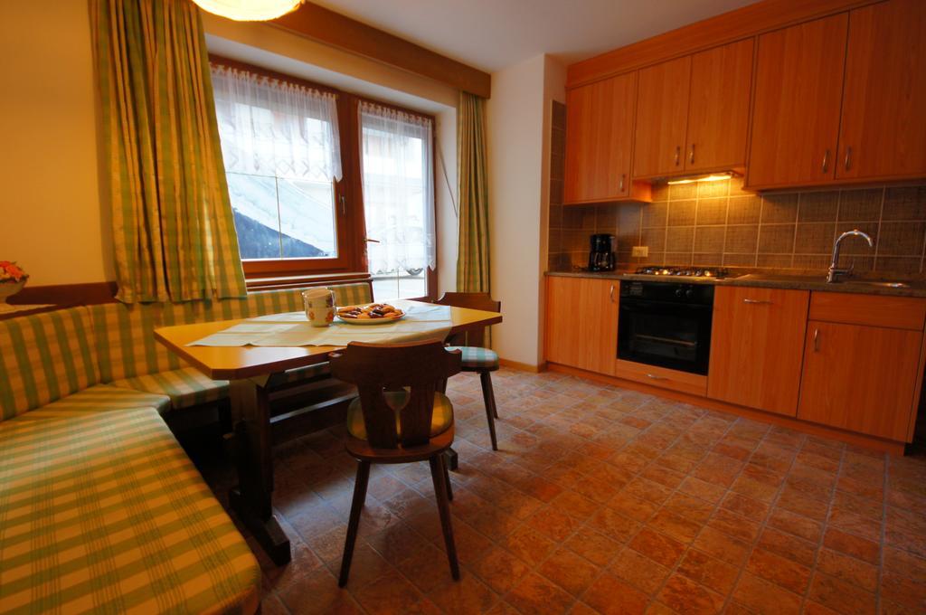 Ciasa Complojer Apartman La Valle Kültér fotó