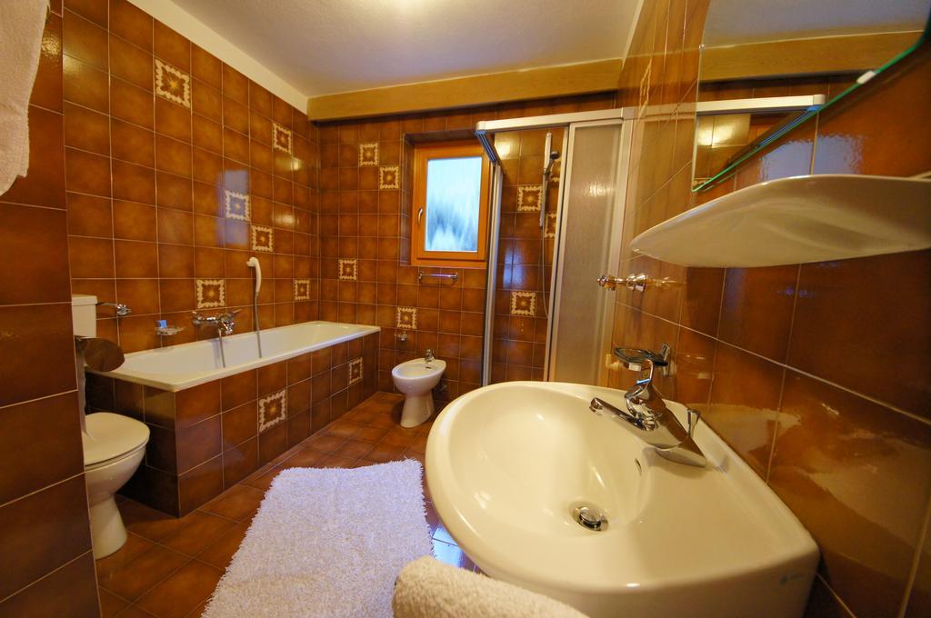 Ciasa Complojer Apartman La Valle Kültér fotó
